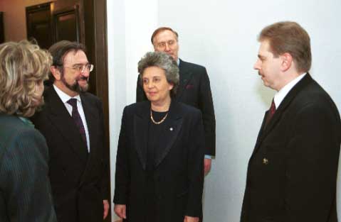 Przewodniczący Herman de Croo, marszałek Alicja Grześkowiak i senator Andrzej Mazurkiewicz