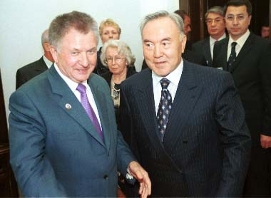 Marszałek Longin Pastusiak i prezydent Nursułtan Nazarbajew